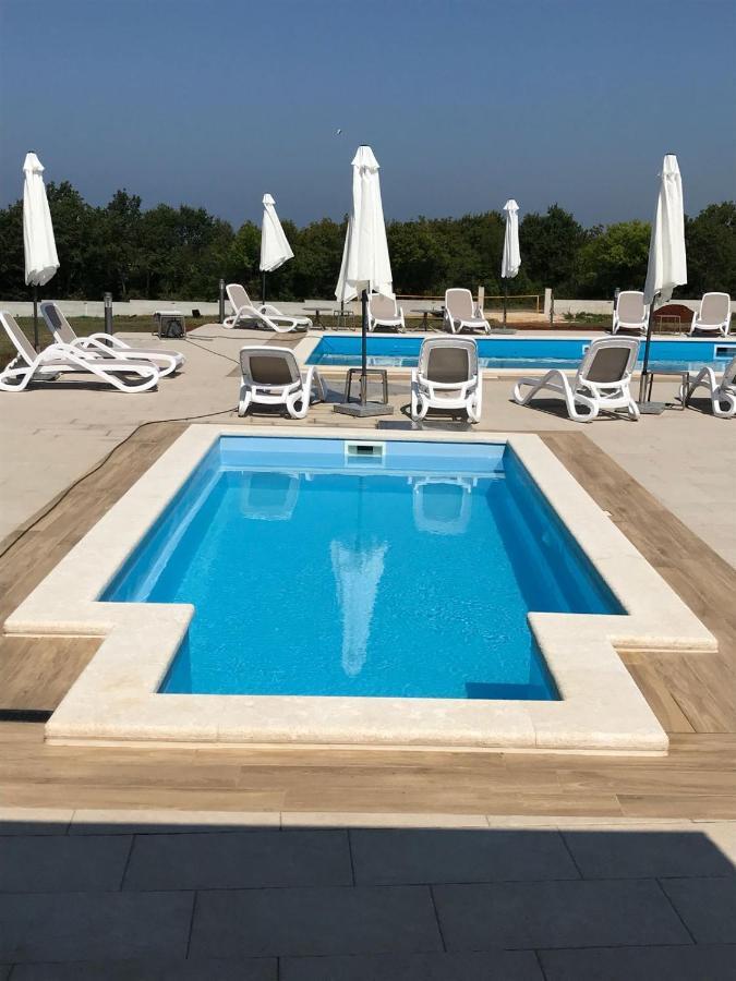 Wish Apartments Пореч Экстерьер фото