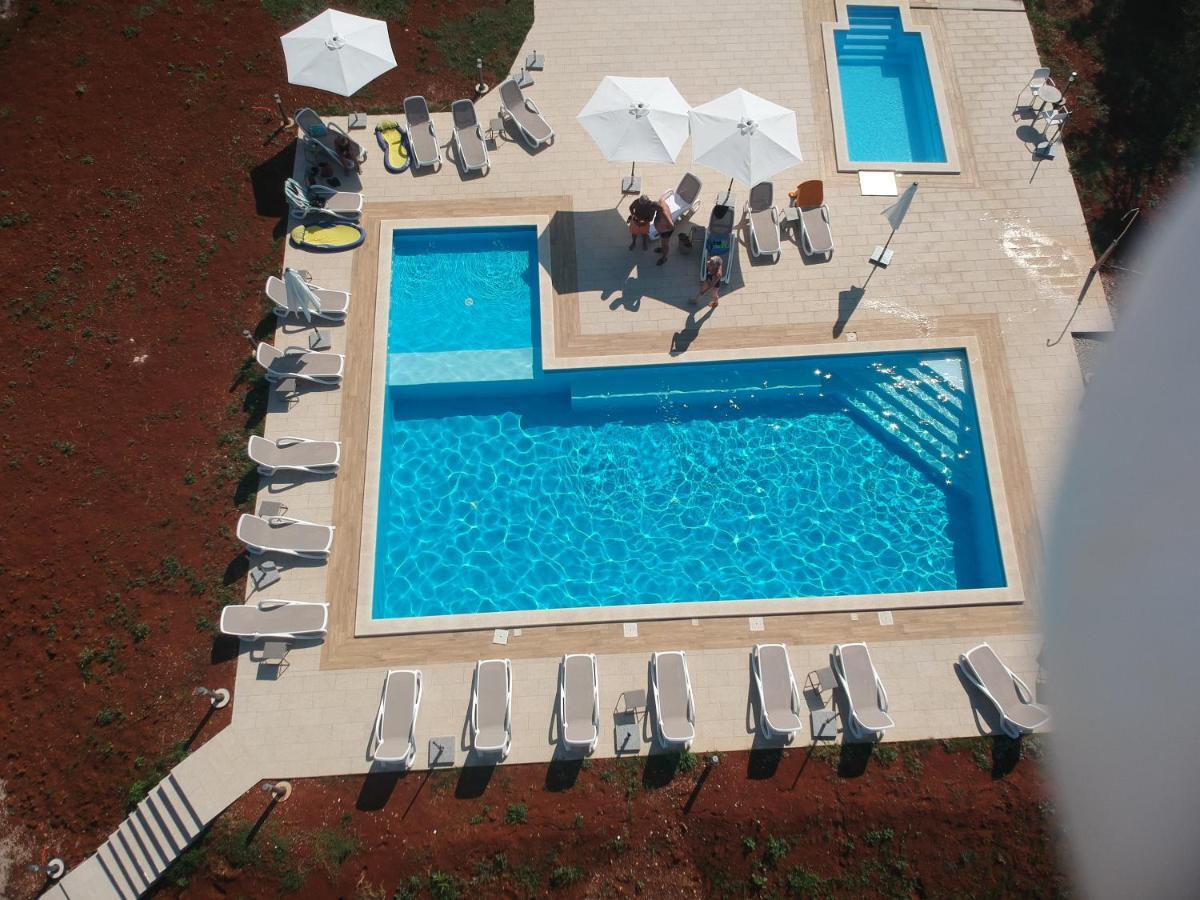 Wish Apartments Пореч Экстерьер фото
